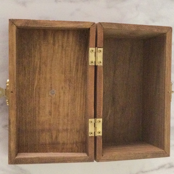 Wood Trinket Box with Polished Rock Topper - Picture 4 of 4